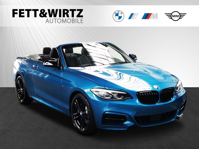 BMW M240i