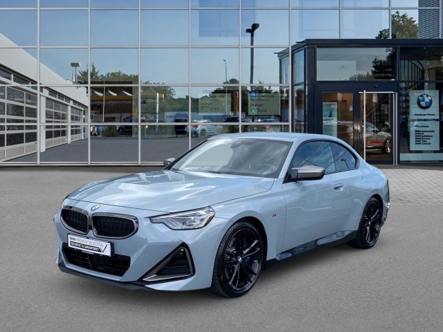 BMW M240i
