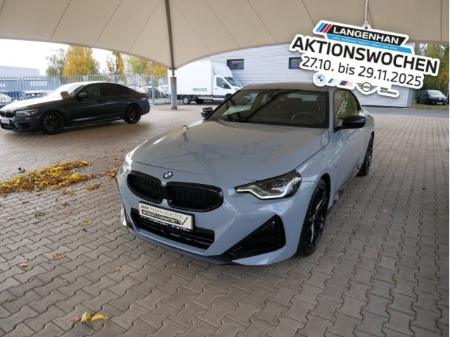 BMW M240i