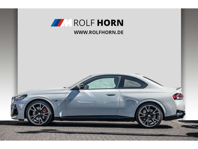 BMW M240i
