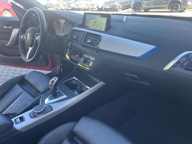 BMW M240i