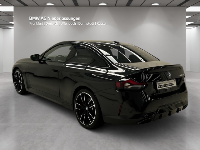 BMW M240i