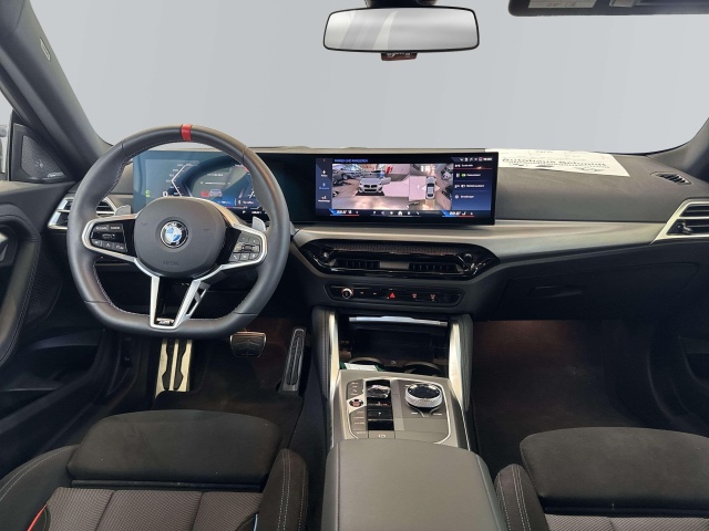BMW M240i