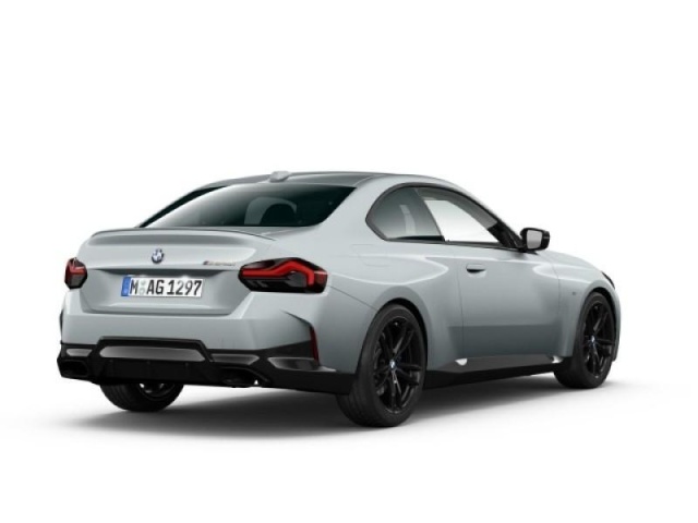 BMW M240i