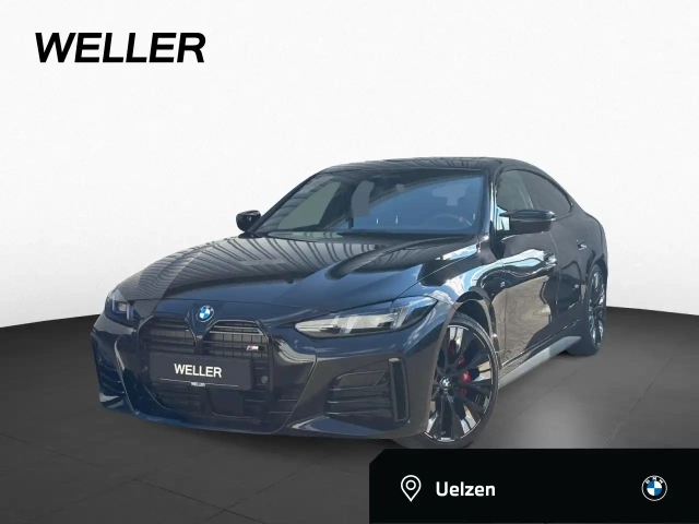 BMW M440i