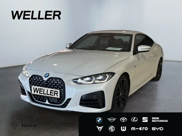 BMW M440i