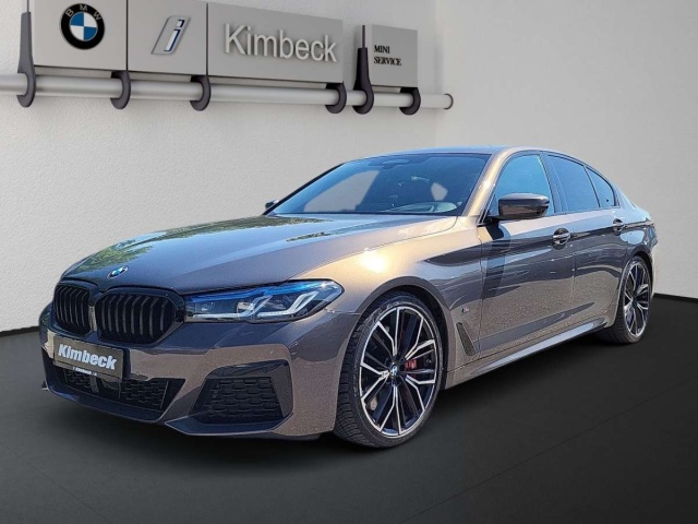 BMW M550
