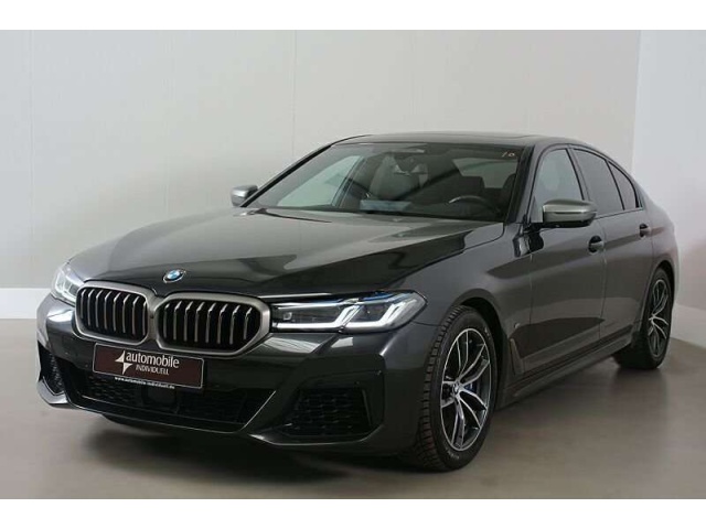 BMW M550
