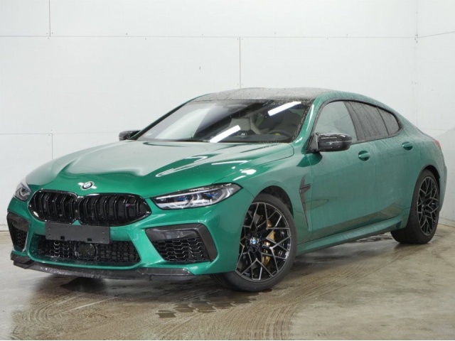 BMW M8