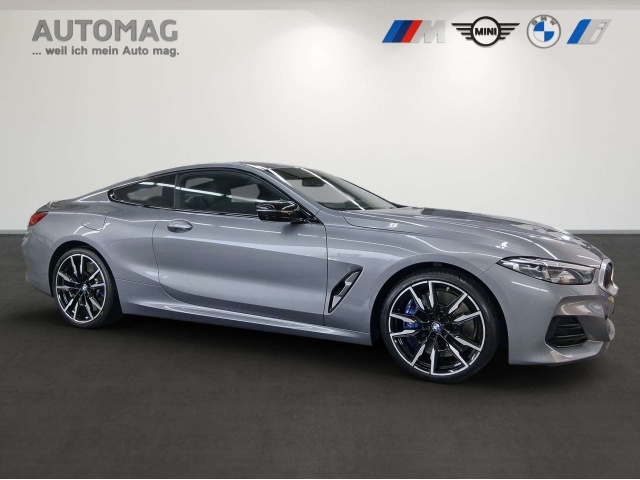 BMW M8