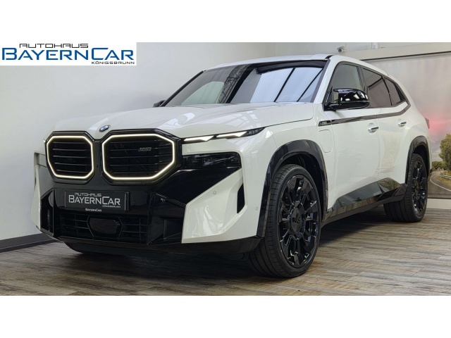 BMW XM
