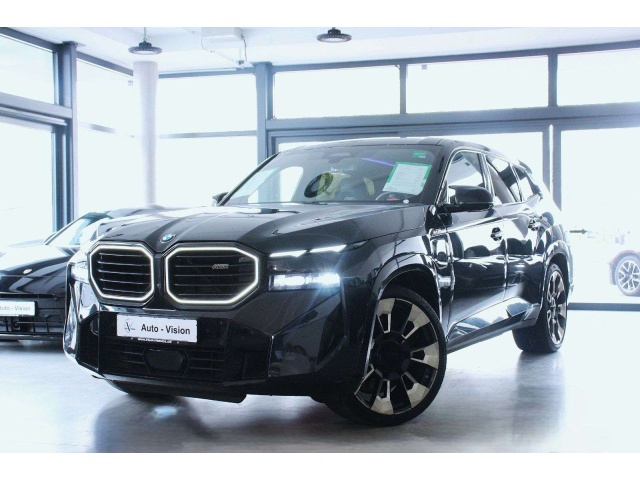 BMW XM