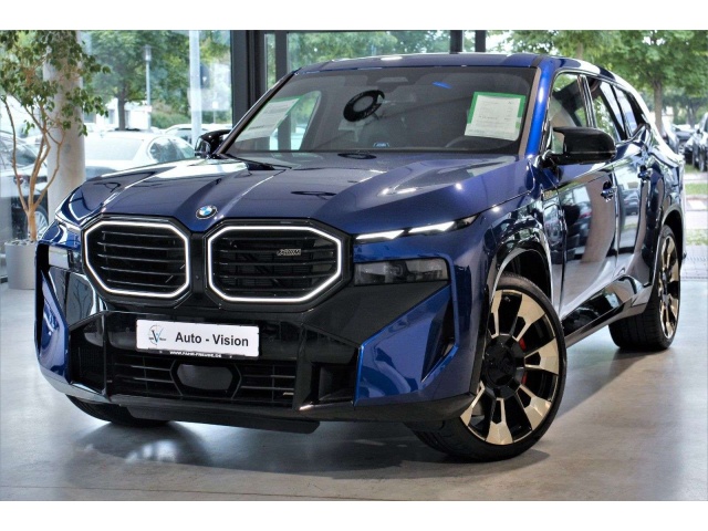 BMW XM