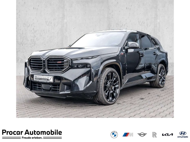 BMW XM