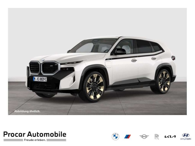 BMW XM