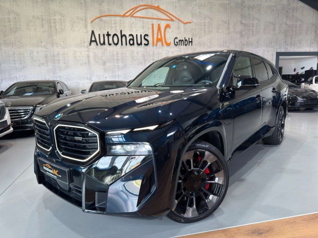 BMW XM
