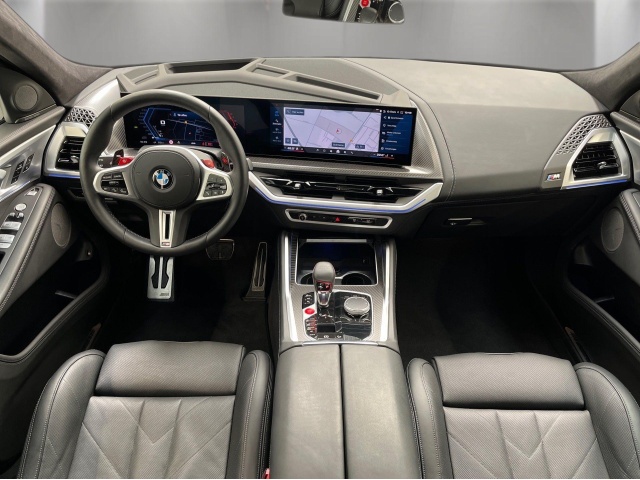 BMW XM