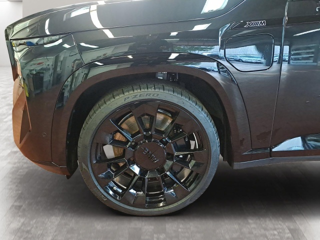 BMW XM