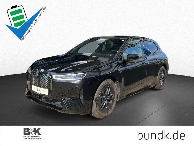 BMWi iX