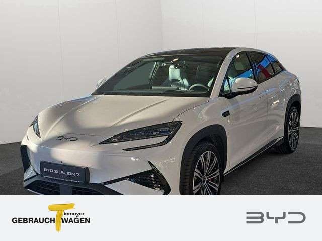 BYD Sealion 7