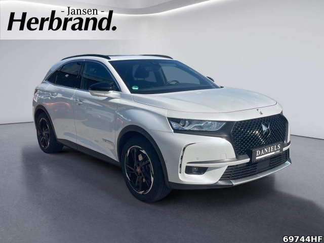 DS automobiles DS 7 Crossback