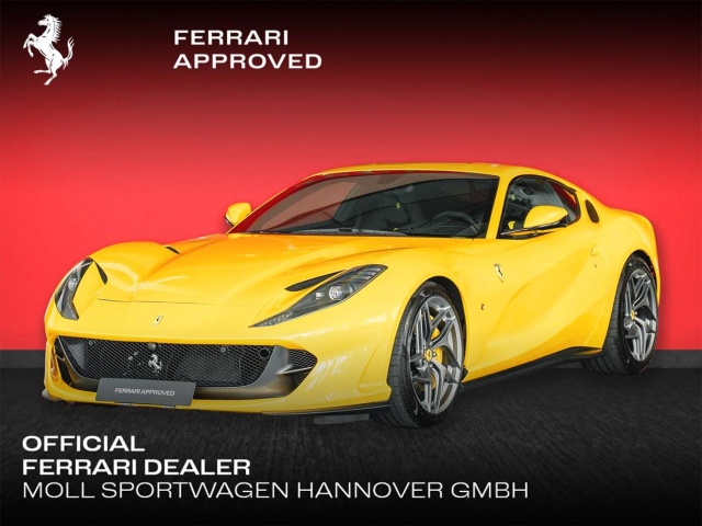 Ferrari 812