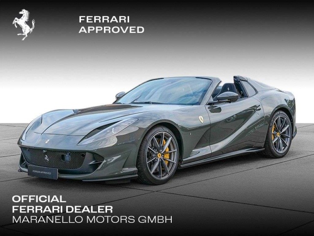 Ferrari 812