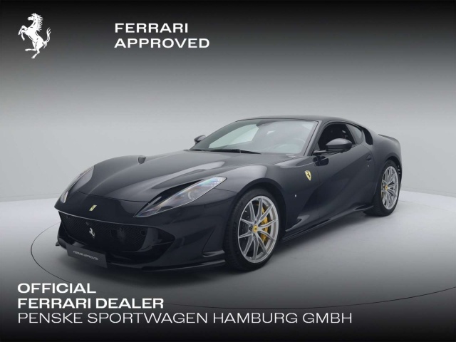 Ferrari 812