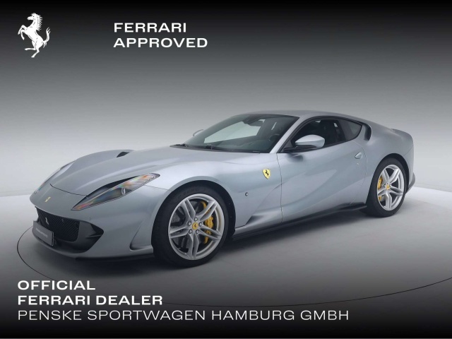 Ferrari 812