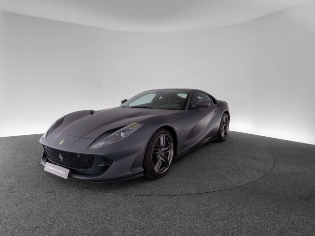Ferrari 812