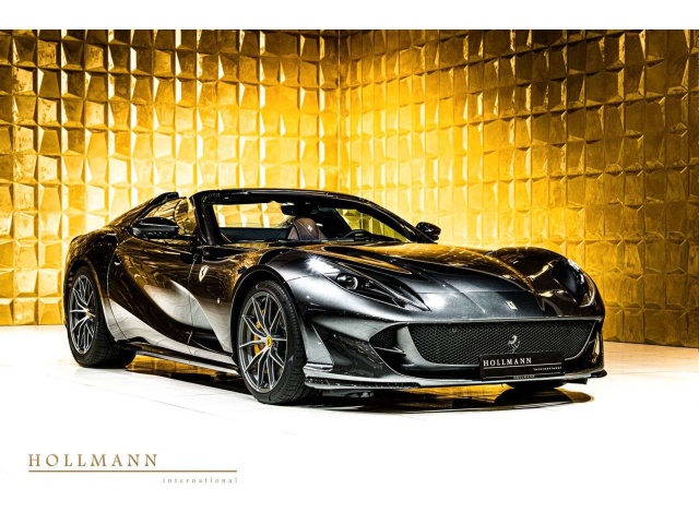 Ferrari 812