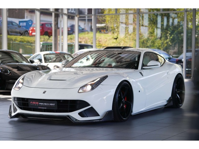 Ferrari F12
