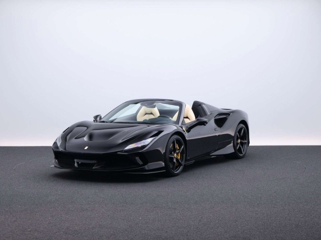 Ferrari F8 Spider