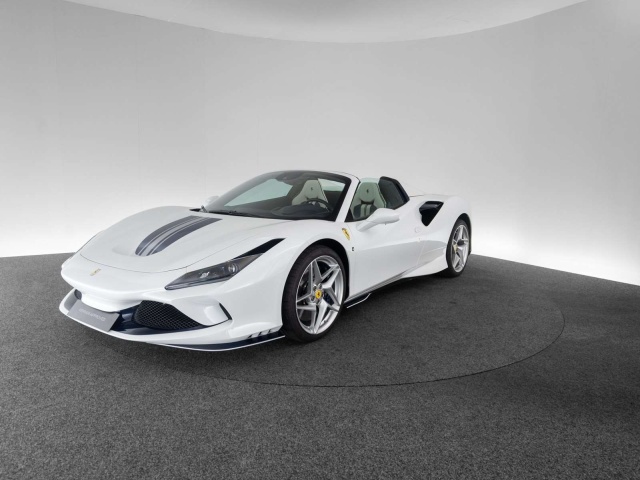 Ferrari F8 Spider