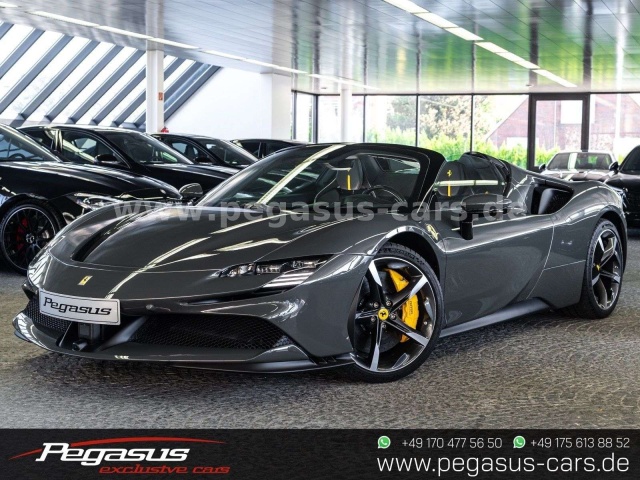 Ferrari SF90 Spider
