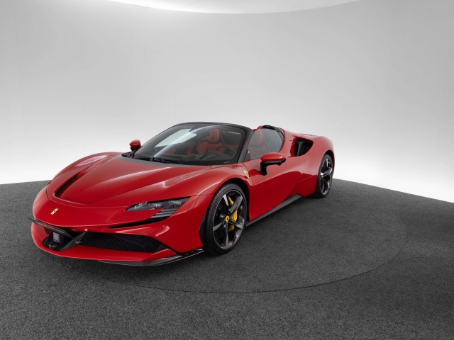 Ferrari SF90