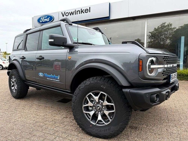 Ford Bronco