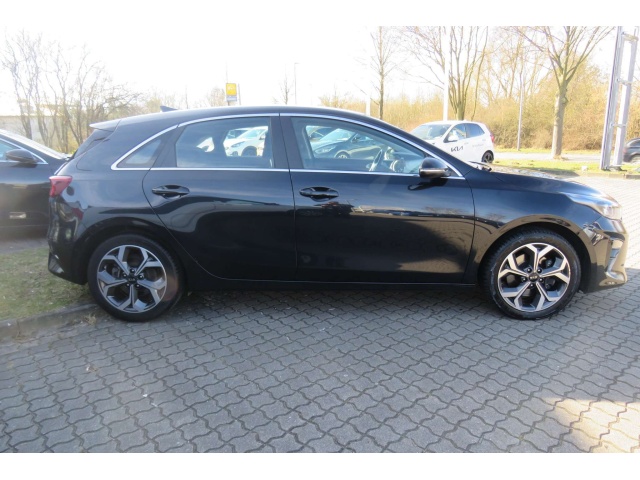 Kia Ceed / cee'd