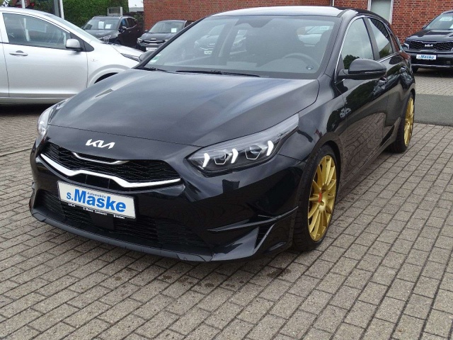 Kia Ceed / cee'd