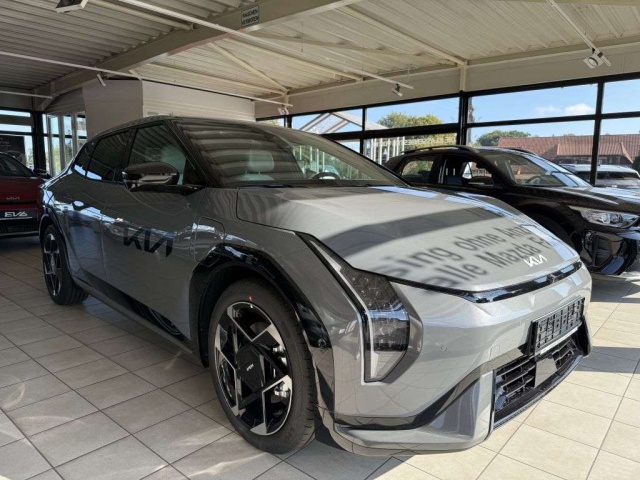 Kia EV4