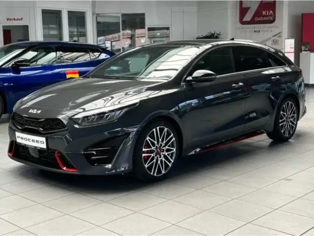 Kia ProCeed