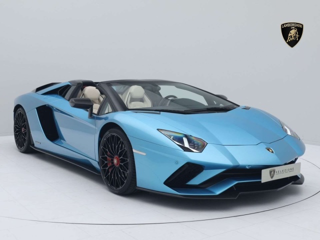 Lamborghini Aventador