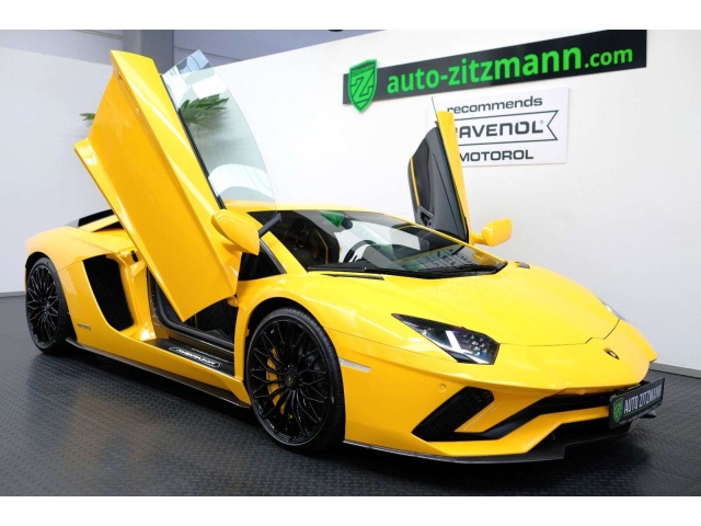 Lamborghini Aventador