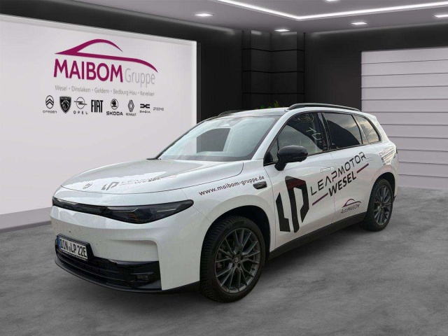 Leapmotor C10
