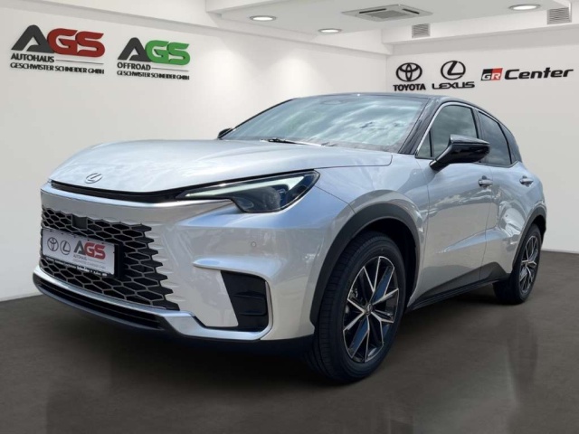 Lexus LBX