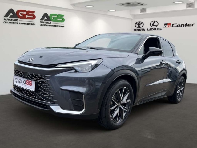 Lexus LBX