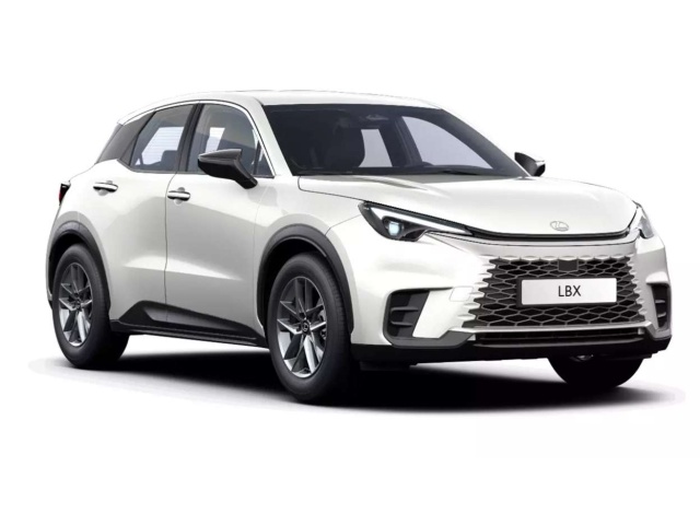 Lexus LBX