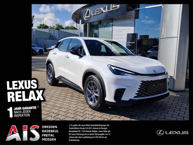 Lexus LBX