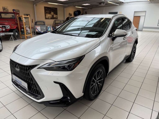Lexus NX 450h 