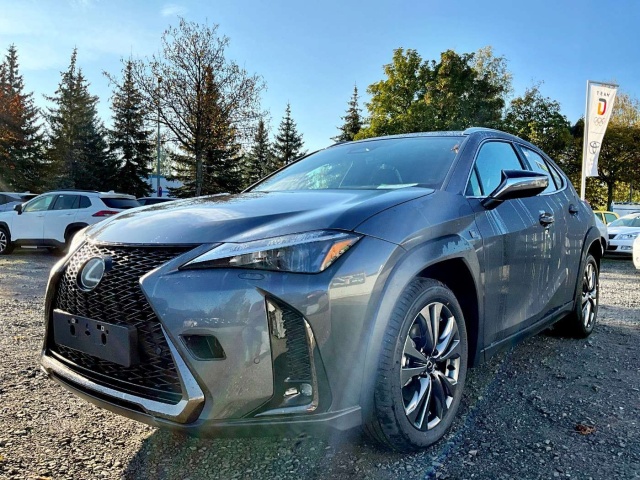 Lexus UX
